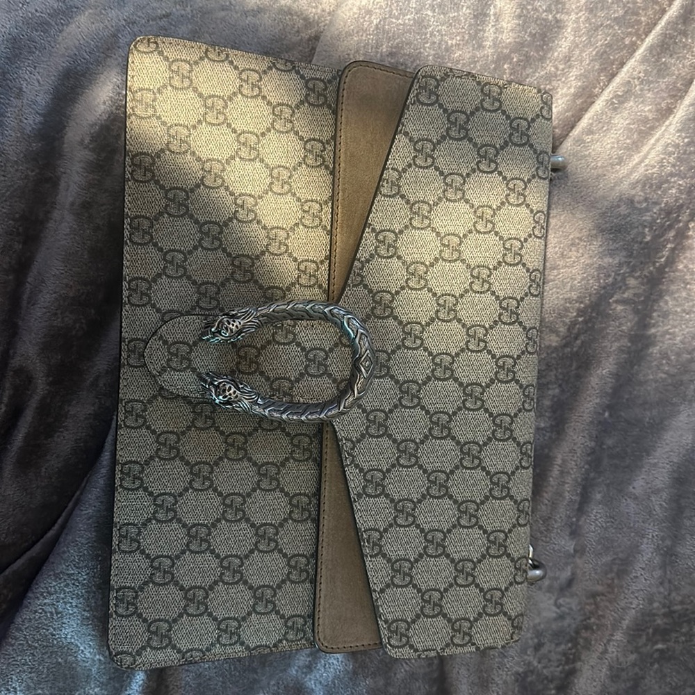 Large Gucci GG Supreme canvas